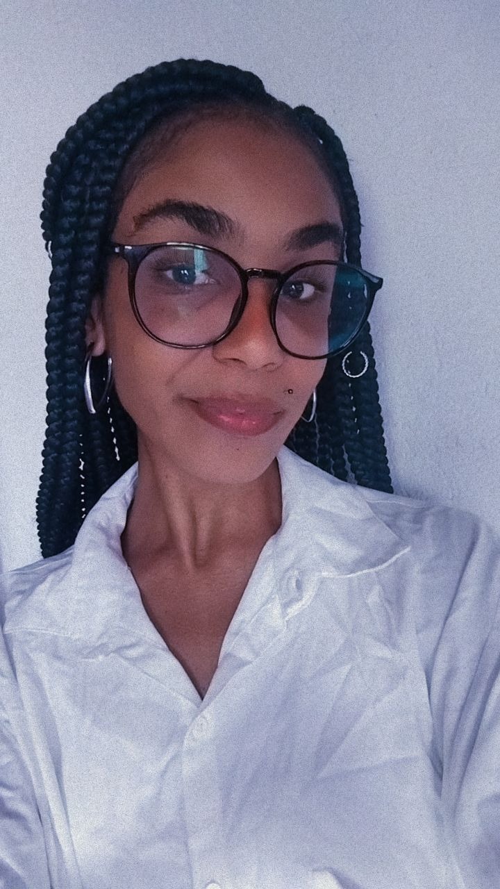 Retrato de Jamile Santana Fernandes