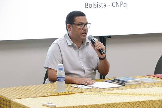 Fabrício Lyrio Santos