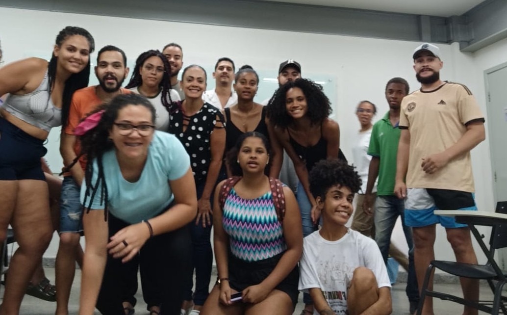 Encontro de formação do PIBID com a professora Gleysa — 2023
